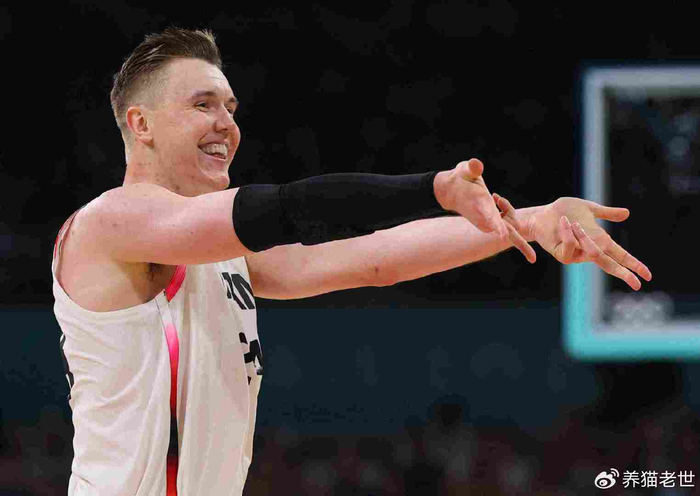 开云官网-日本队临阵换将，韩日男篮火药味十足，三一节让比赛变了味|日本男篮|韩国|归化|韩国队|球员_新浪体育_新浪新闻