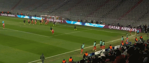 kaiyun-孔帕尼一雪前耻！凯恩双响超越传奇前锋，拜仁2-0晋级欧冠16强