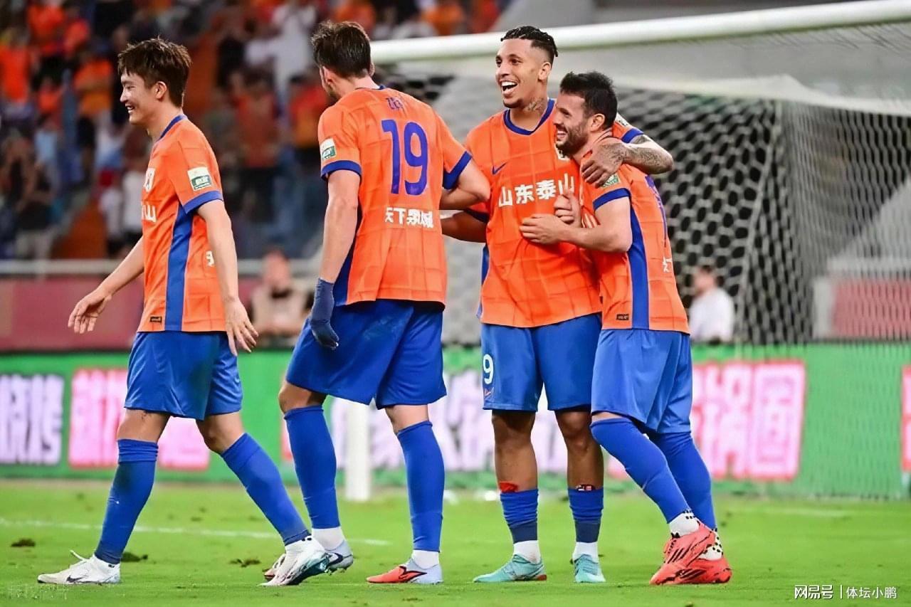 开云体育APP下载-泰山队重磅换刀！洛佩斯离队，替身即将空降，联手克雷桑引爆中超