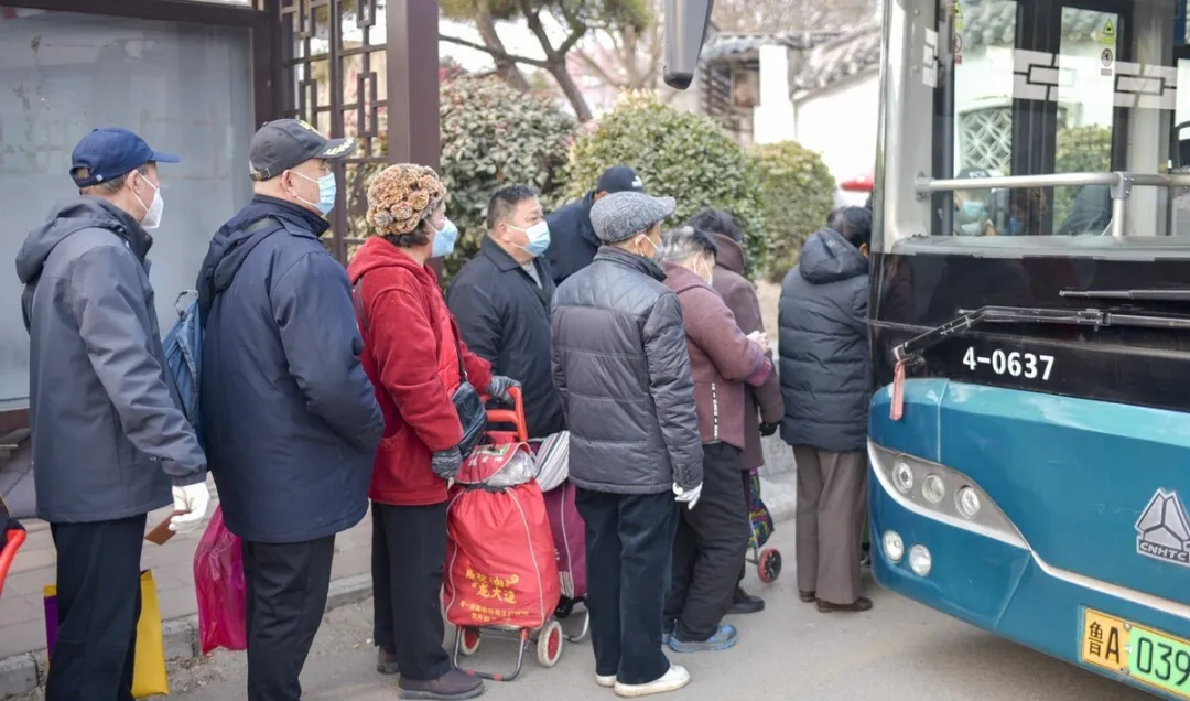 开云体育官网-2026养老金“22连涨”稳了！工龄满40年，挂钩调整更吃香吗？