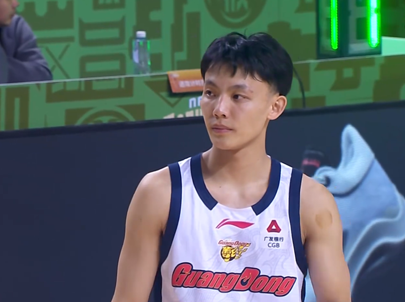 开云体育APP下载-广东队发文祝贺徐杰