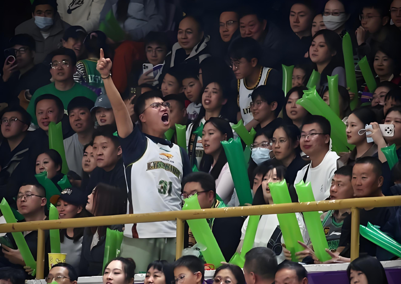 开云体育APP下载-杨鸣1个人离开辽宁队！在个人媒体发文，感慨万千