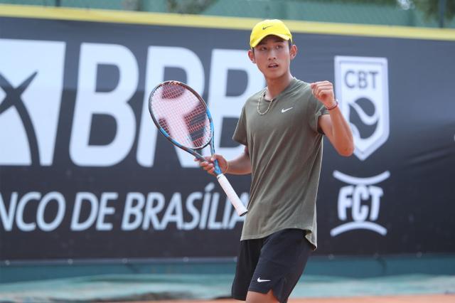 开云体育下载-“我的速度像爸爸，我的手感像妈妈，我叫商竣程”