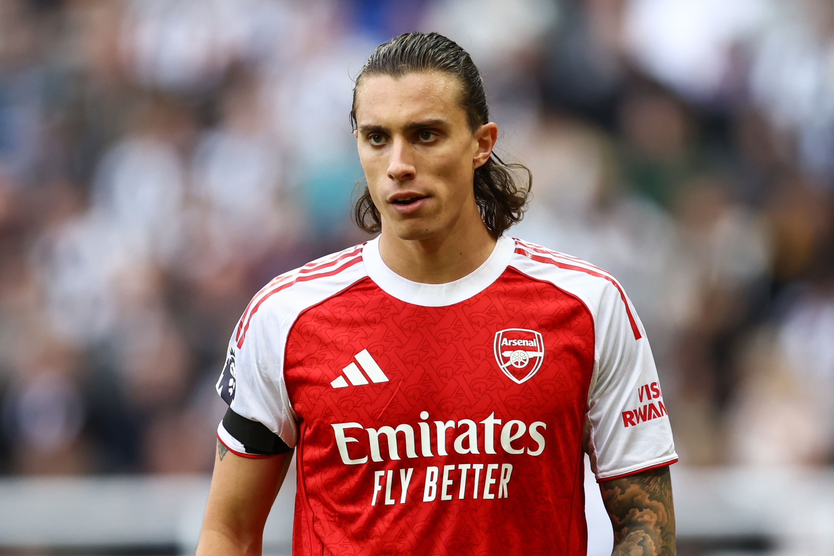 早报：热刺官宣解雇图多尔